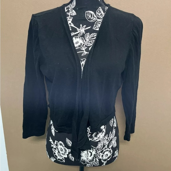 Ann Taylor Loft Womens Cropped Cardigan Black  Sz L 100% Cotton Long Sleeve Open - Picture 3 of 5